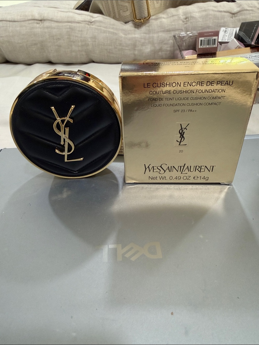 Yves Saint Laurent Le Cushion Encre De Peau foundation- shade 20